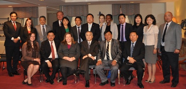 Улаанбаатар хотын агаарын бохирдлыг бууруулах санаачилгыг  АНУ-ын Вашингтон хотноо танилцуулав