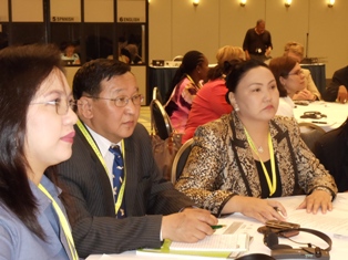 УИХ-ын гишүүн Д.Оюунхорол тэргүүтэй төлөөлөгчид дэлхийн “Эмэгтэйчүүдийн Асуудал – 2010” бага хуралд оролцож байна.