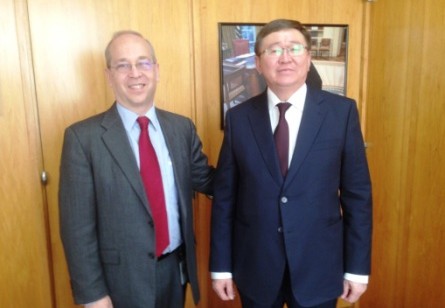 ДЭД САЙД Д.ГАНХУЯГ,  Д.РАССЭЛ НАР УУЛЗАВ