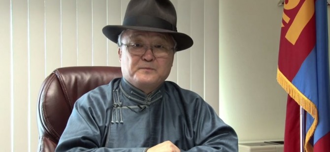 БАЯР НААДМЫН МЭНДЧИЛГЭЭ