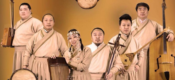 ХӨСӨГТӨН ХАМТЛАГИЙН АЯЛАН ТОГЛОЛТ АМЖИЛТТАЙ ҮРГЭЛЖИЛЖ БАЙНА.