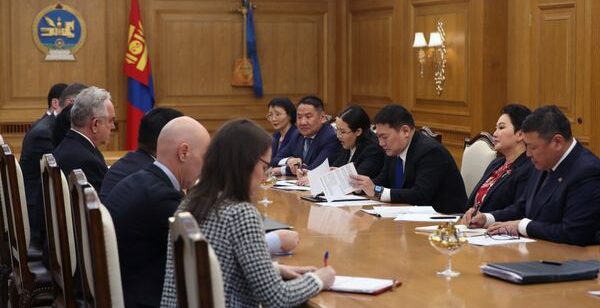 ЕРӨНХИЙ САЙД Л.ОЮУН-ЭРДЭНЭД АМЕРИКИЙН НЭГДСЭН УЛСЫН ТӨРИЙН НАРИЙН БИЧГИЙН ДАРГЫН ОРЛОГЧ БАРААЛХАВ