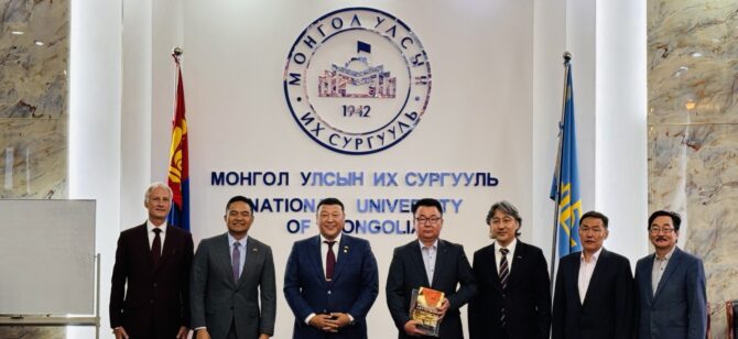 Mongolian studies scholar Dr. Alicia Campi donated her private library collection to the National University of Mongolia